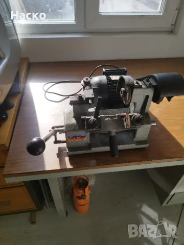 Секретна ключарска машина Cea 