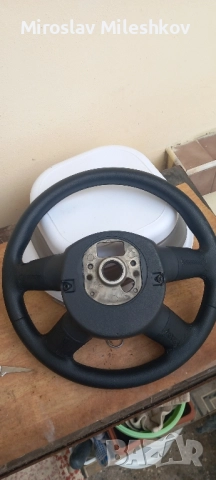 автомобилен волан, снимка 4 - Аксесоари и консумативи - 52305036