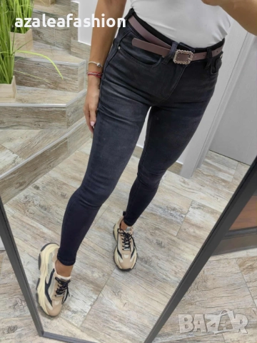 Дамски дънки с колан, снимка 2 - Дънки - 51633951