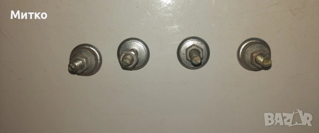 Ретро Български светлоотразители за регистрационни номера на автомобили или мотоциклети, снимка 3 - Аксесоари и консумативи - 53667648