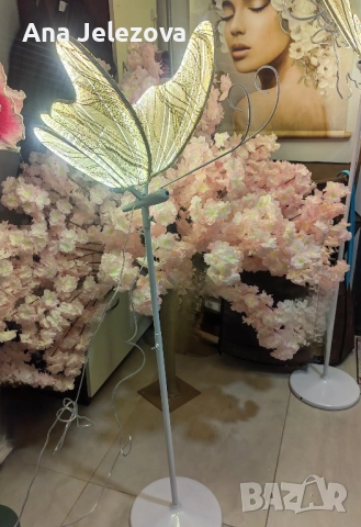 Светещи пеперуди , снимка 4 - Декорация за дома - 52681811