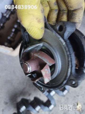 Водна помпа с Шайба A 668 202 00 11 за MERCEDES-BENZ A-CLASS (W168), снимка 3 - Части - 42011952