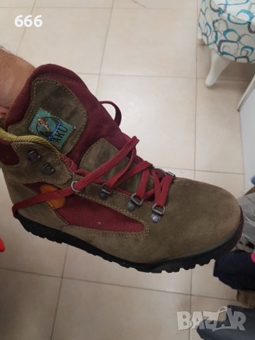 Обувки, снимка 3 - Ежедневни обувки - 42231399