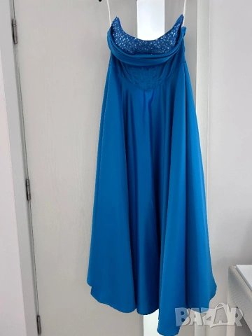 Страхотна абитуриентска рокля