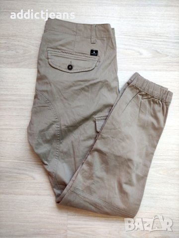 Мъжки спортен панталон Jack&Jones размер 33 , снимка 1 - Панталони - 41645782