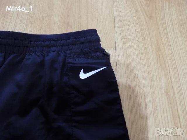къси панталони nike running шорти гащета клин фитнес спорт крос дамски оригинални XS, снимка 6 - Спортни екипи - 51415625