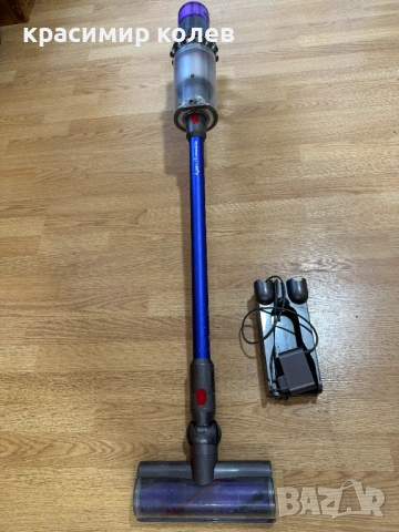 акумулаторна прахосмукачка "DYSON V11", снимка 2 - Прахосмукачки - 53015983