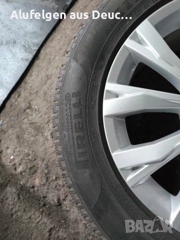 Зимни гуми 215 65 17, снимка 2 - Гуми и джанти - 52336210