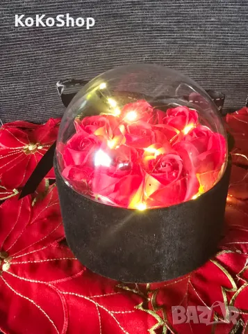 Кутия с рози и LED светлини/седем рози в луксозна кутия със светлини, снимка 5 - Декорация за дома - 49462761