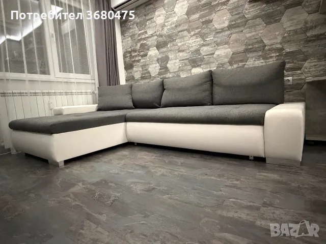 Разтягащ се диван 265 см широчина с извънредните 220/160 за функция сън и функция релакс. 