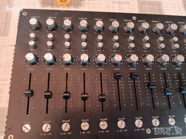 Transimix 102 Усилвател/смесител, снимка 2 - Ресийвъри, усилватели, смесителни пултове - 42239046