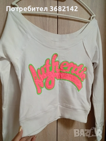 продавам дамска блуза , снимка 2 - Блузи с дълъг ръкав и пуловери - 52839182