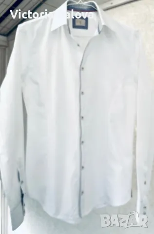Белоснежна мъжка риза  Q1 ( златно копче), снимка 13 - Ризи - 47656462