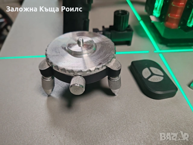 Лазерен нивелир ELEFANT E40T-DB-M, 4D, 360°, 16 линии, 40 метра, LCD дисплей, с тринога и куфар, снимка 5 - Други инструменти - 53567956