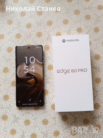 Продавам Motorola edge 60 pro 8/256