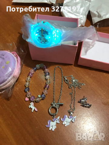 Нов ДАМСКИ кварцов часовник с еднорог + комплект аксесоари за еднорог 5 бр./комплект, снимка 8 - Детски - 44804123