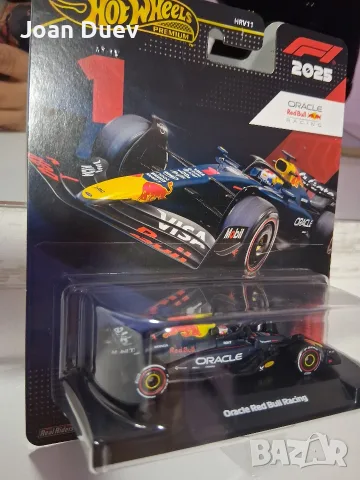 Hot Wheels Premium Formula 1 – Oracle Red Bull Racing #1 НОВО, снимка 2 - Колекции - 56184767