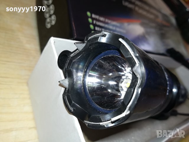 ФЕНЕР С ЕЛЕКТРОШОК И ЛАЗЕР-НОВ 2510231108, снимка 3 - Екипировка - 42713246