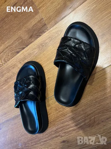 Чехли естествена кожа , снимка 2 - Чехли - 50241070