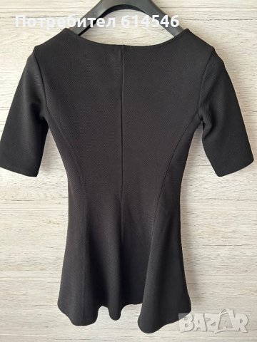 Черна рокля Bershka, снимка 3 - Рокли - 37704839