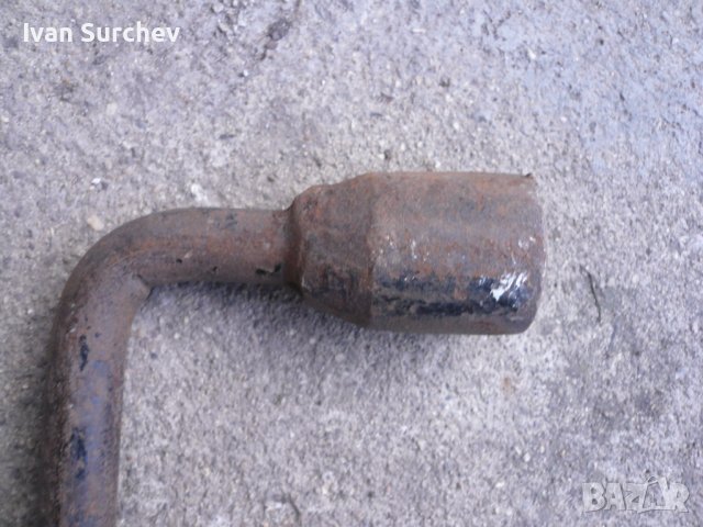 КЛЮЧ ЗА ГУМИТЕ ЗА БУС НОМЕР 30 ОРИГИНАЛЕН, снимка 7 - Бусове и автобуси - 40898730