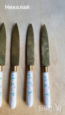 Изключително красиви и стари месингови ножчета с порцеланови дръжки, снимка 6 - Антикварни и старинни предмети - 41525993