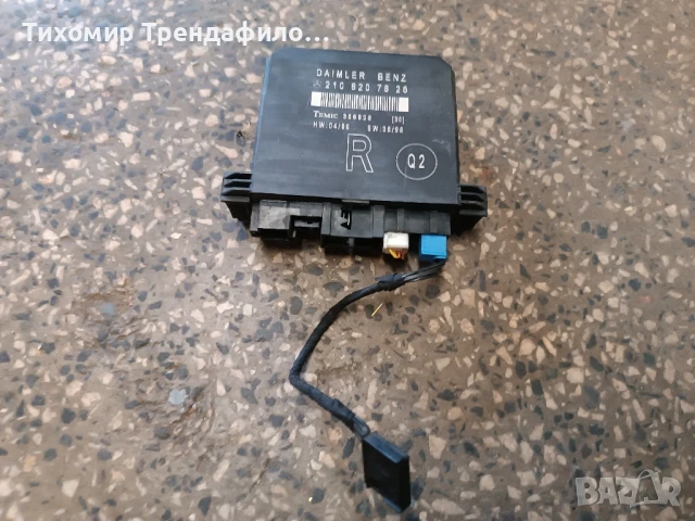 Модул врата предна дясна Mercedes w210 2108207826 , 210 820 78 26, снимка 2 - Части - 51403330