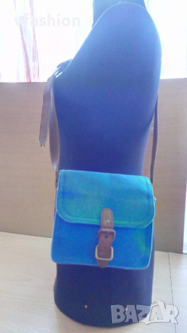 Малка дамска чанта, снимка 2 - Чанти - 36208024