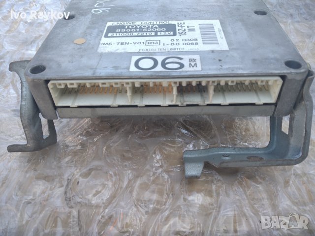 Toyota Yaris,ECU 89661-52060, снимка 2 - Части - 40165691