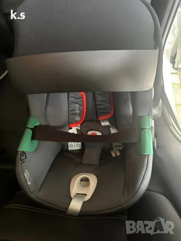 Cybex Aton B2 i-Size + адаптери