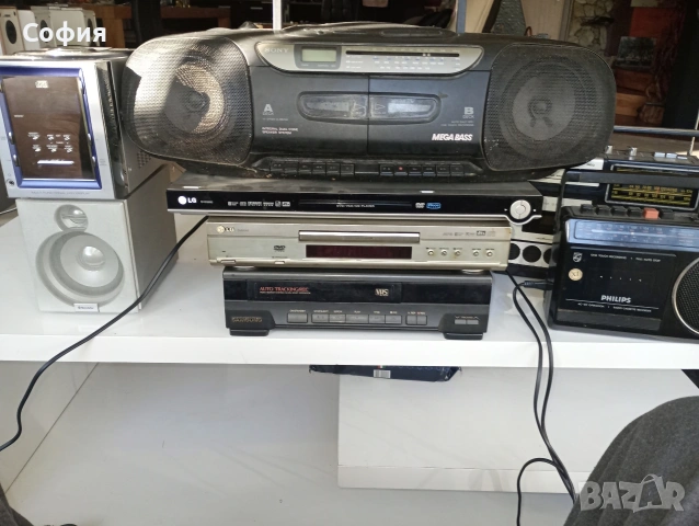 АУДИО и видео техника., снимка 9 - Радиокасетофони, транзистори - 53106290