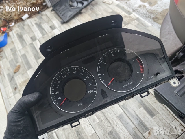 Volvo V70 (BW) 2.0D 136hp на части, снимка 16 - Автомобили и джипове - 53379000