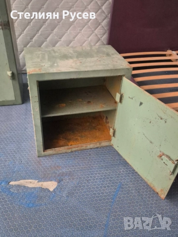 каса сейф  от истинско желязо ! ! !  150лв или 76,69 евро  с размер 56см широк, 60 см висок, дълбок , снимка 4 - Други стоки за дома - 52575956