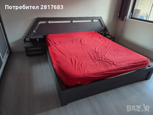 Спалня с нощни шкафчета , снимка 2 - Спални и легла - 53003550