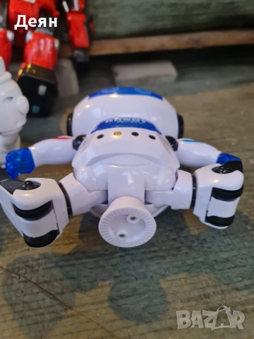 4 броя детски роботи , снимка 7 - Електрически играчки - 52794400