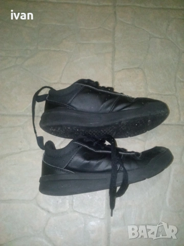 детски маратонки адидас, снимка 2 - Детски маратонки - 53046080