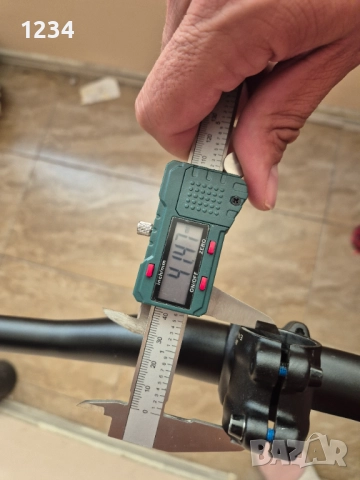 Продавам кормила и лапи от canyon stoic, снимка 7 - Части за велосипеди - 52611979