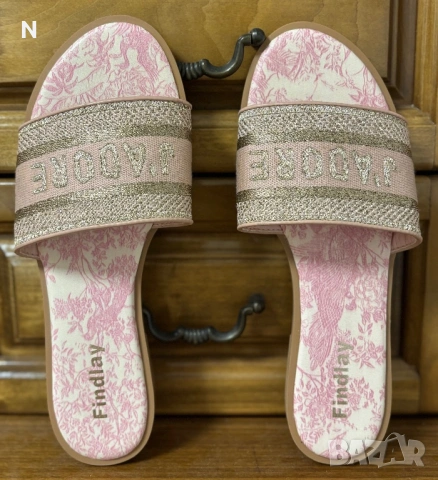 Дамски обувки, чанти и шапки , снимка 16 - Други - 53114188