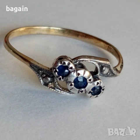 Пръстен със сапфири. Сребро с позлата.