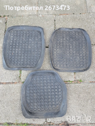 Продавам  гумени  стелки за Opel Meriva, снимка 2 - Аксесоари и консумативи - 52923846