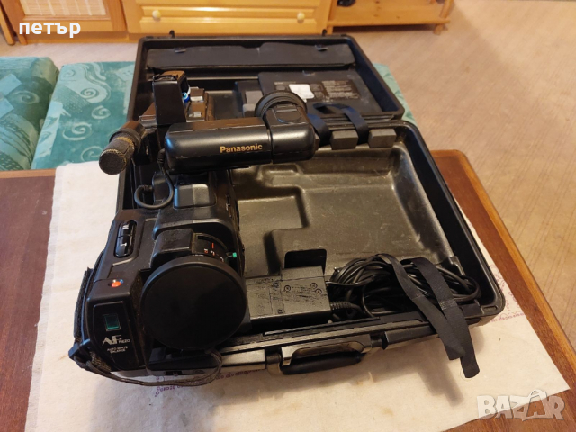 Ретро камара Панасоник, снимка 4 - Антикварни и старинни предмети - 36321574