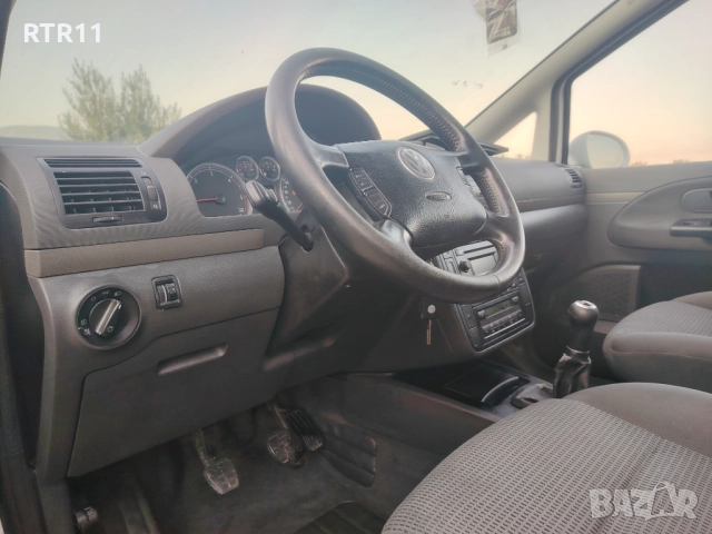 VW Sharan 1.9TDI 116ks, снимка 5 - Автомобили и джипове - 51475935