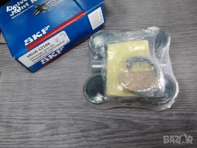 VKUA42106=A9714100031 **NEU** SKF** MERCEDES-BENZ **КАРЕ**КАРДАН**, снимка 3 - Части - 36213145