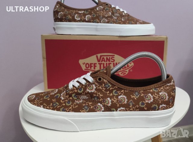 Нови Дамски кецове Vans 39 номер , снимка 2 - Кецове - 41320804