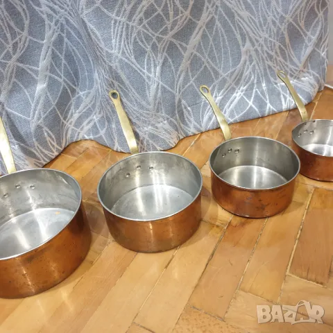 Комплект медни тигани с бронзови дръжки, снимка 8 - Антикварни и старинни предмети - 49329585