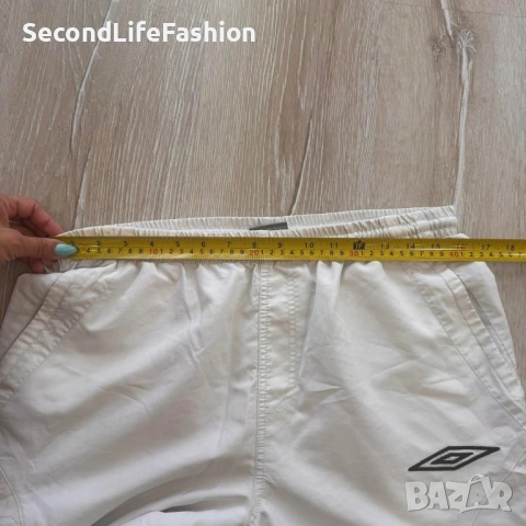 Мъжки спортен панталон Umbro 3/4, размер L бял винтидж спортен, снимка 3 - Панталони - 53219378