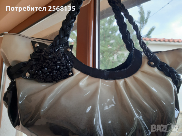 Луксозна НОВА Чанта с уникален Дизайн и множество отделения и джобове!, снимка 5 - Чанти - 36117563