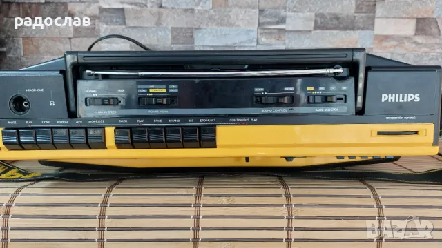 Philips D 8304 Boombox, снимка 6 - Радиокасетофони, транзистори - 48956276