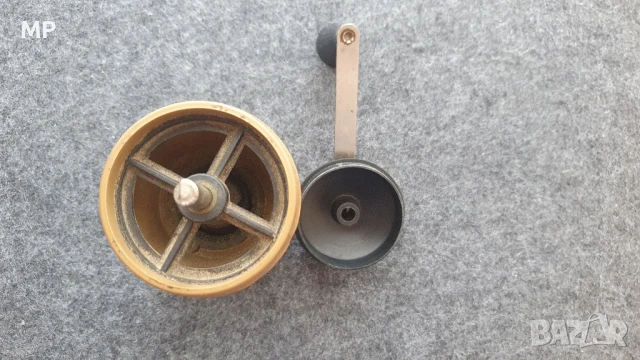 Мелачка за черен пипер , снимка 3 - Аксесоари за кухня - 51382514