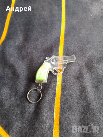 Стар ключодържател,капсов пистолет,пистолетче #2